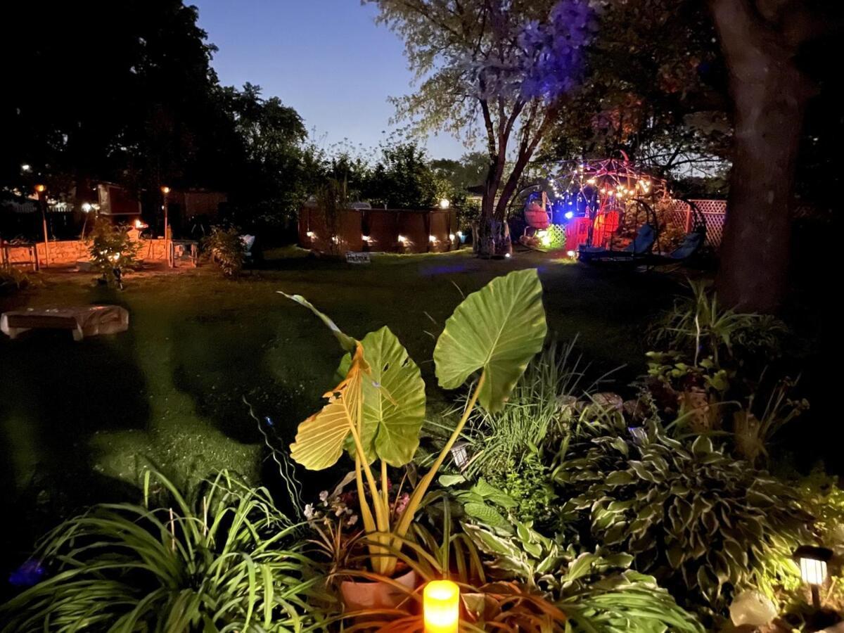 Schaumburg Paradise Oasis With A Secret Garden And Private Pool Dış mekan fotoğraf