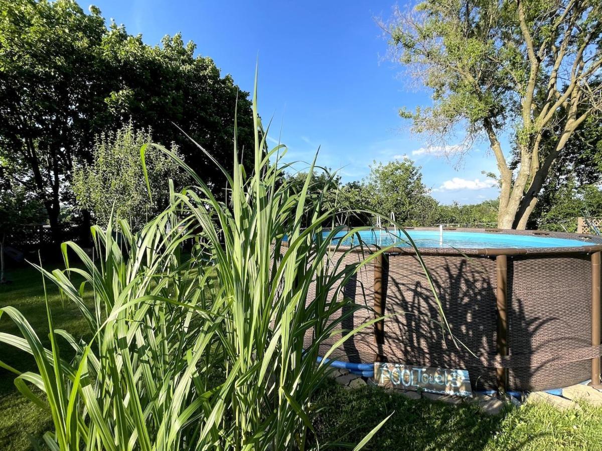 Schaumburg Paradise Oasis With A Secret Garden And Private Pool Dış mekan fotoğraf